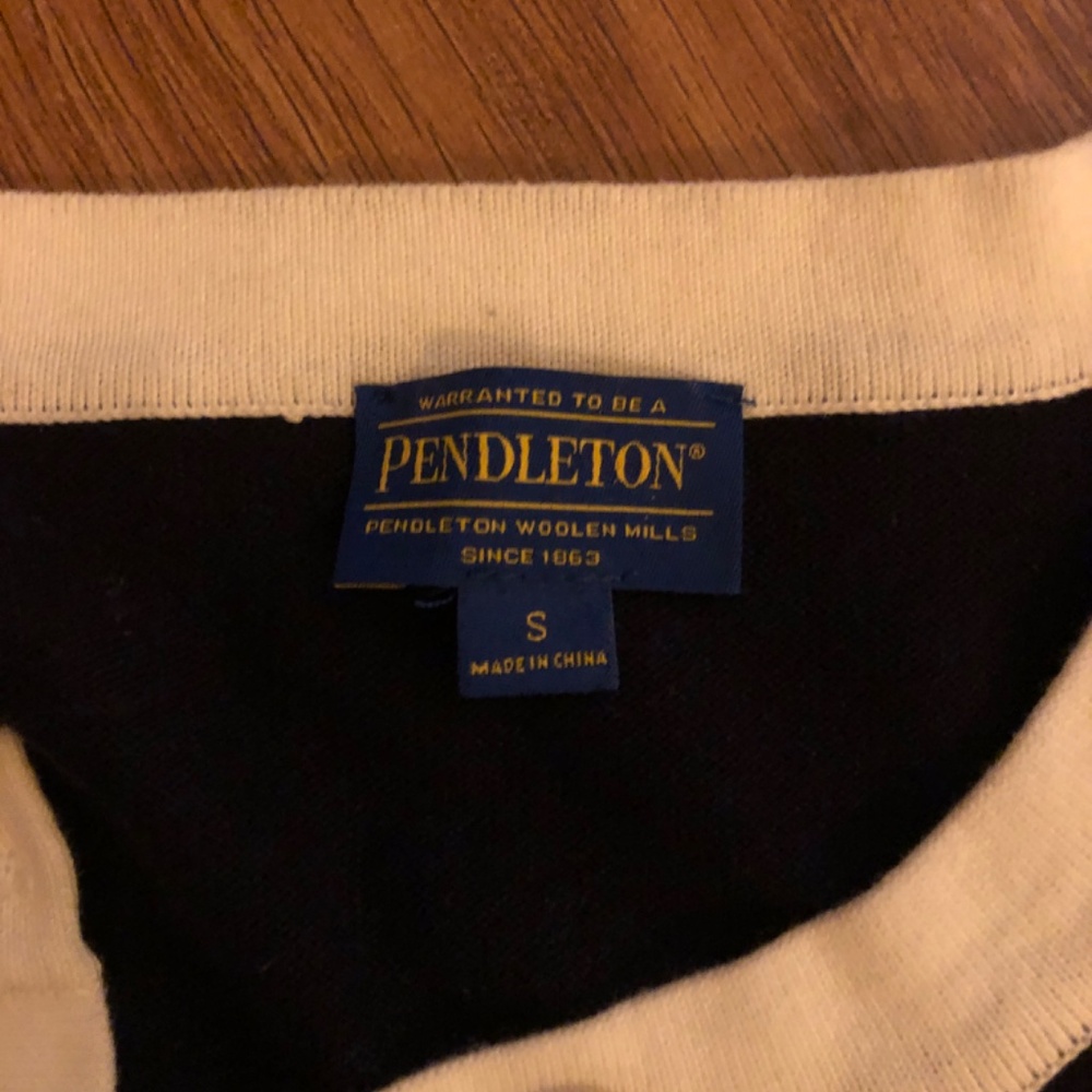 Pendleton sweater - image 3
